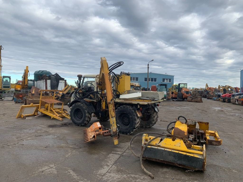 Mercedes-Benz 406A - Veículo municipal/ Especial: foto 2 Mercedes-Benz 406A - Veículo municipal/ Especial: foto 2