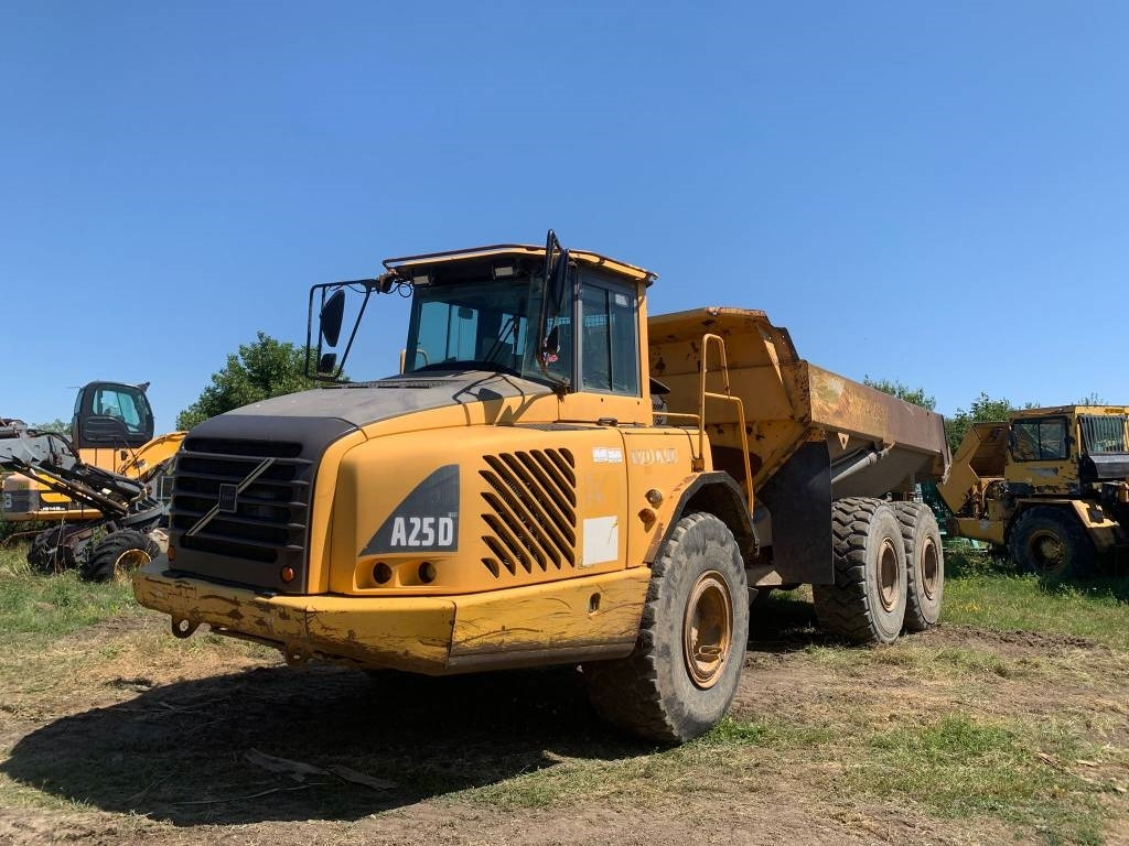 Volvo A 25 D - Caminhão articulado: foto 1 Volvo A 25 D - Caminhão articulado: foto 1
