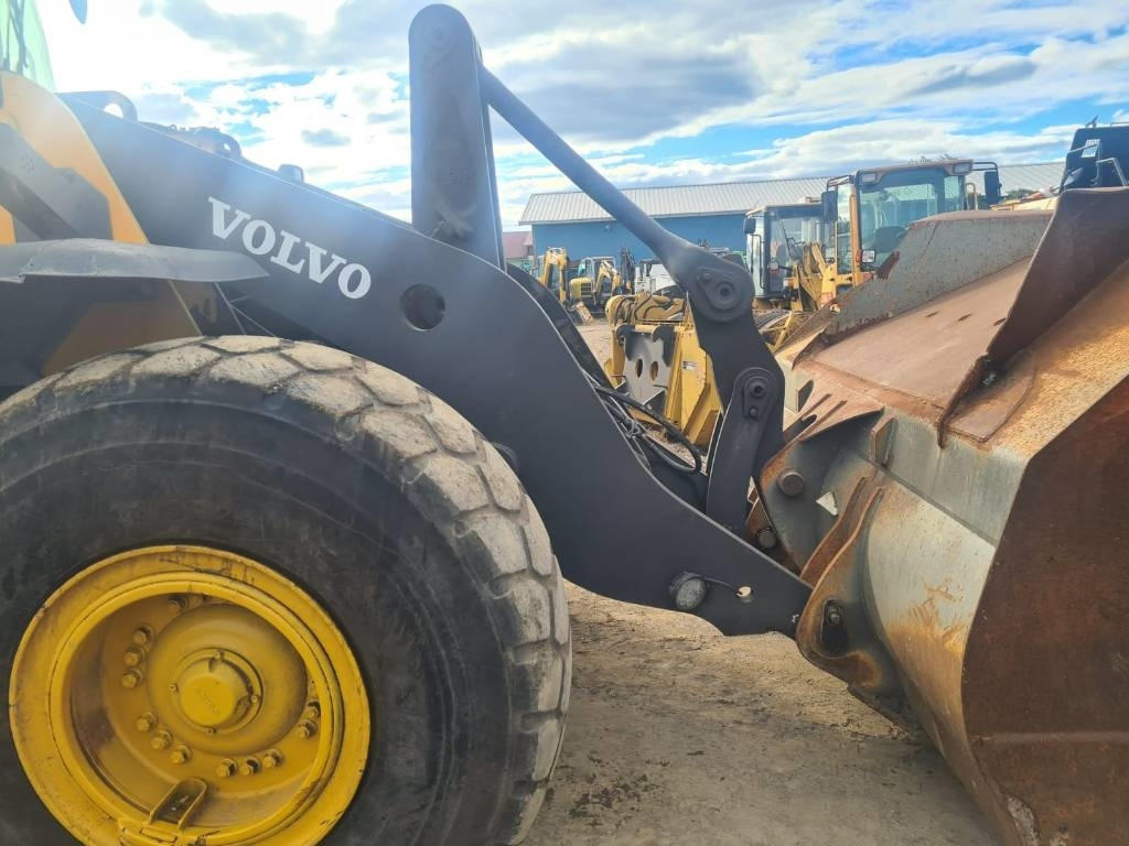 Volvo L 120 E - Pá carregadora de rodas: foto 3 Volvo L 120 E - Pá carregadora de rodas: foto 3