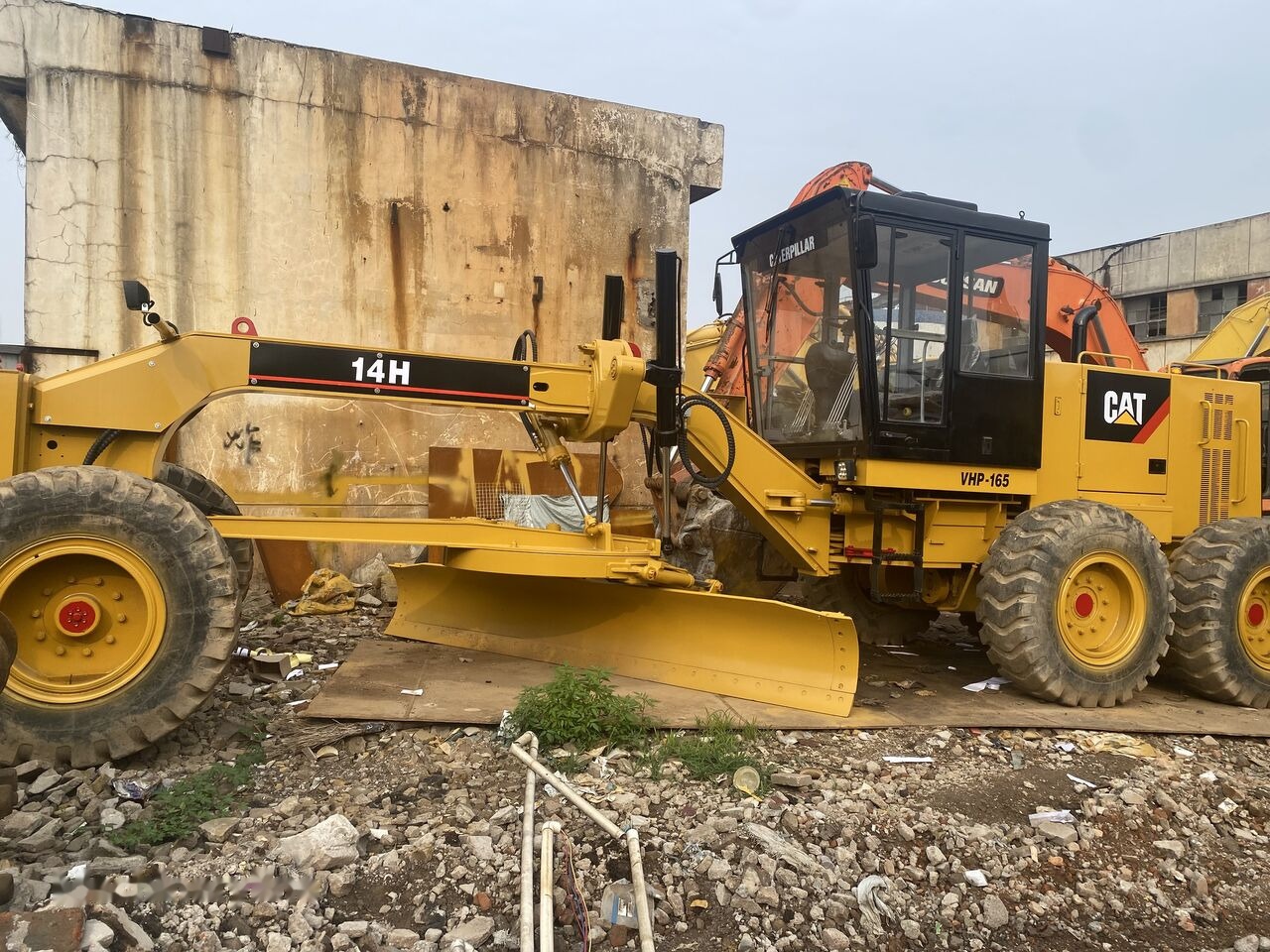 Caterpillar 14H - Motoniveladora: foto 1 Caterpillar 14H - Motoniveladora: foto 1