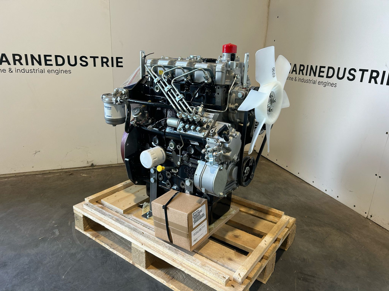 Perkins 404D-22 GN82363U - Motor por Máquina de construção: foto 2 Perkins 404D-22 GN82363U - Motor por Máquina de construção: foto 2