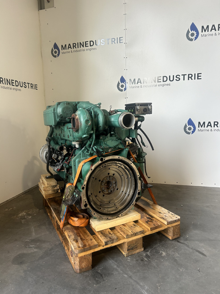 Volvo Penta D5A-T BA - Motor por Máquina de outro: foto 1 Volvo Penta D5A-T BA - Motor por Máquina de outro: foto 1