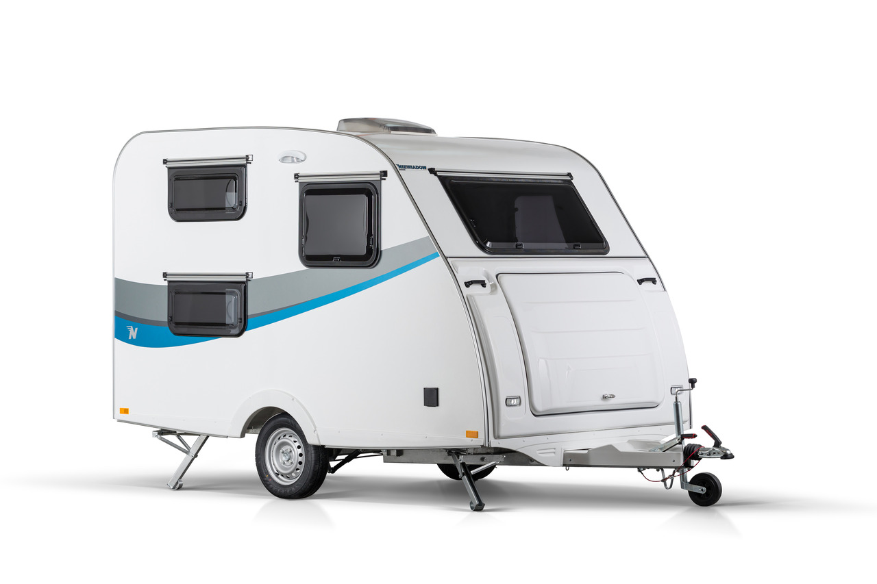 Niewiadów NEW SPORT 4 kemping 4 osoby camping for 4 people 750kg - Caravana: foto 1 Niewiadów NEW SPORT 4 kemping 4 osoby camping for 4 people 750kg - Caravana: foto 1