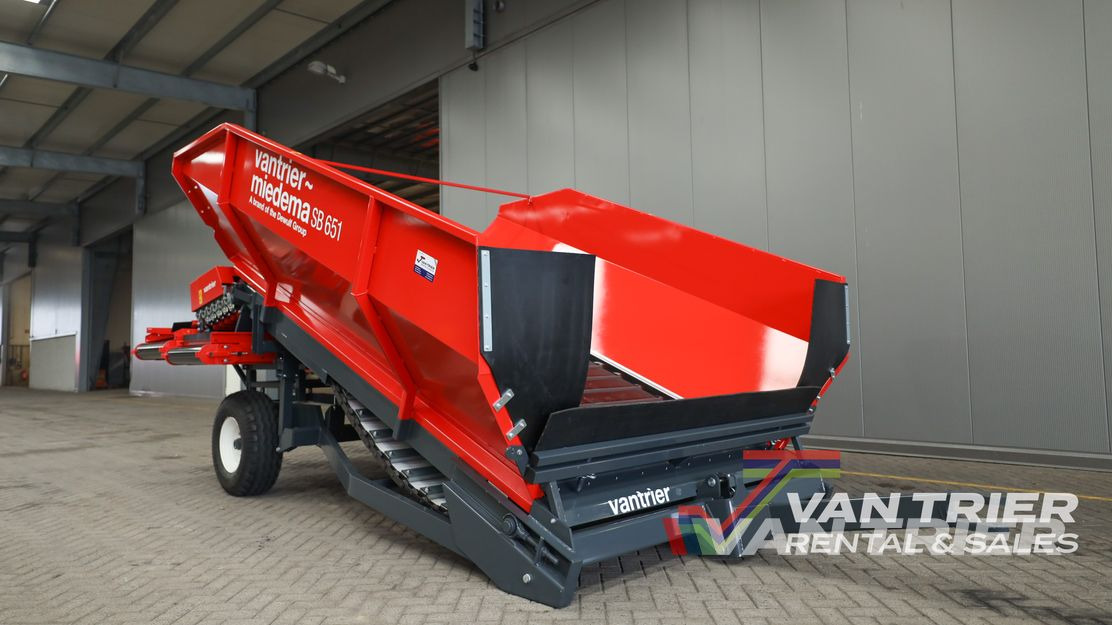 Miedema SB651 Receiving hopper - Equipamento para armazenagem: foto 1 Miedema SB651 Receiving hopper - Equipamento para armazenagem: foto 1