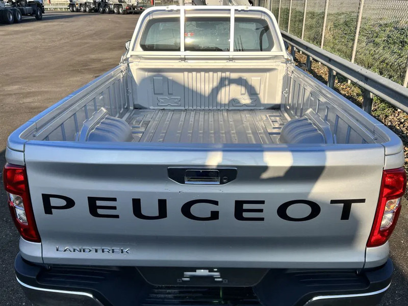 Peugeot Landtrek - 2 UNITS Landtrek1.9D L Single Cab 4x2 MY21 - EURO 3 - NEW!! - 20 UNITS - Pick-up, Carrinha cabine dupla: foto 4 Peugeot Landtrek - 2 UNITS Landtrek1.9D L Single Cab 4x2 MY21 - EURO 3 - NEW!! - 20 UNITS - Pick-up, Carrinha cabine dupla: foto 4