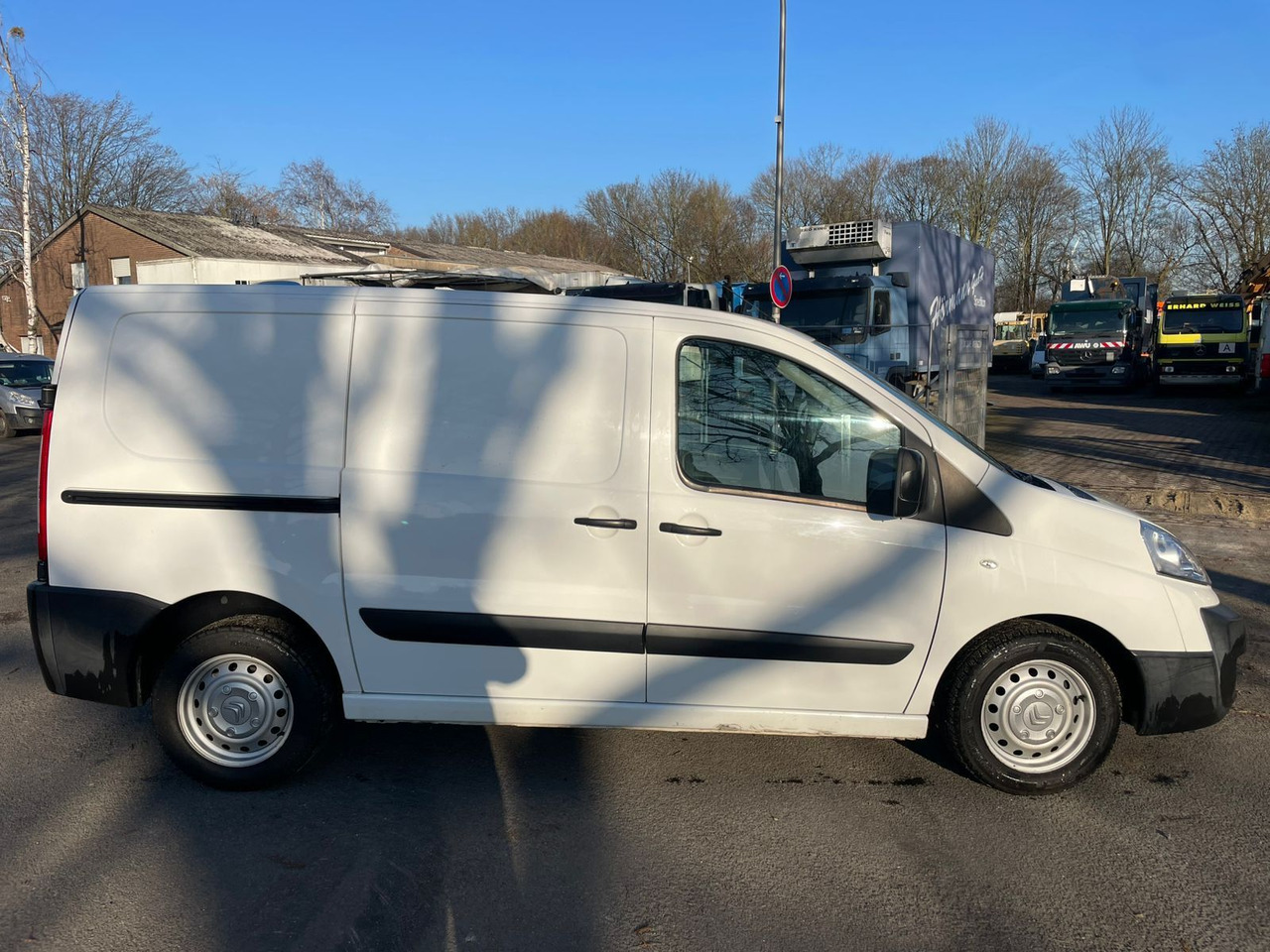 Citroën Jumpy HDi 125 FAP 29 L1H1 Kasten - Furgão compacto: foto 5 Citroën Jumpy HDi 125 FAP 29 L1H1 Kasten - Furgão compacto: foto 5