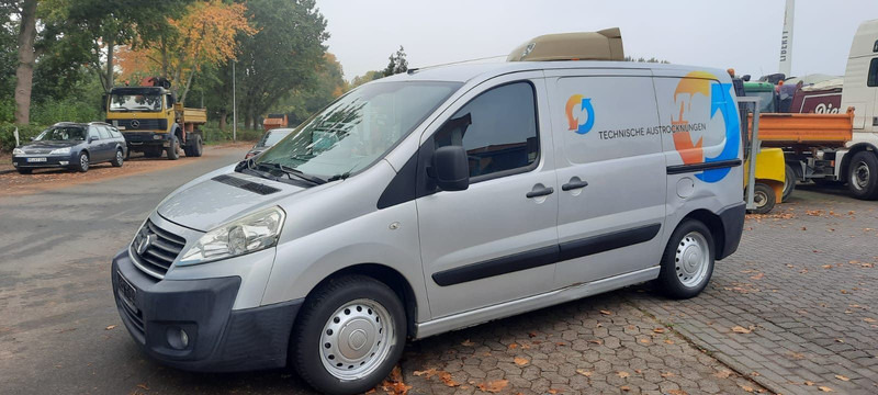 Fiat Scudo Klima 2xSchiebetür - Furgão compacto: foto 1 Fiat Scudo Klima 2xSchiebetür - Furgão compacto: foto 1