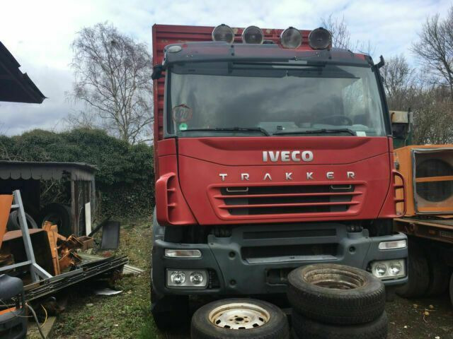 Iveco AD260T450PS 6x4 Blatt Blatt (E:5) - Camião de transporte de madeira, Camião grua: foto 5 Iveco AD260T450PS 6x4 Blatt Blatt (E:5) - Camião de transporte de madeira, Camião grua: foto 5