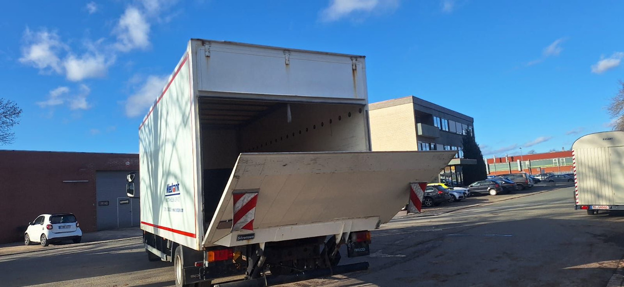 Iveco ML80E18 Koffer LBW - Carrinha de contentor: foto 5 Iveco ML80E18 Koffer LBW - Carrinha de contentor: foto 5
