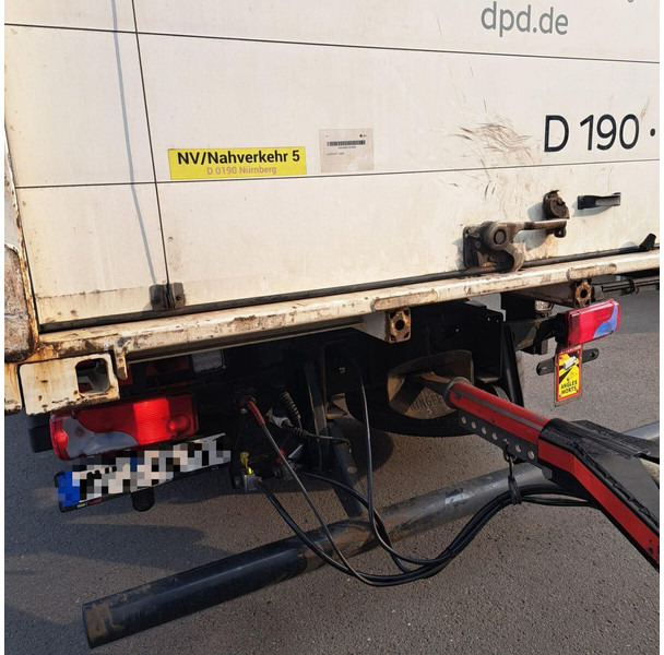 MAN 26.500 - Camião transportador de contêineres/ Caixa móvel: foto 5 MAN 26.500 - Camião transportador de contêineres/ Caixa móvel: foto 5