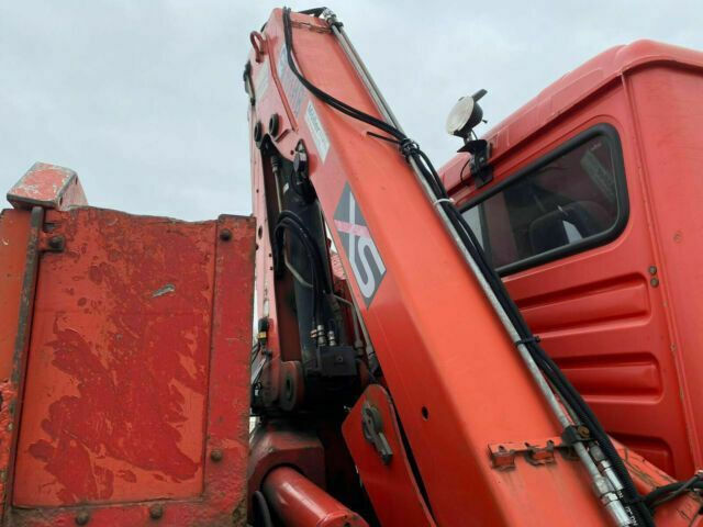 MAN ME18.284 mit Kran Not Aus Hiab 122B - Camião de caixa aberta/ Plataforma, Camião grua: foto 4 MAN ME18.284 mit Kran Not Aus Hiab 122B - Camião de caixa aberta/ Plataforma, Camião grua: foto 4