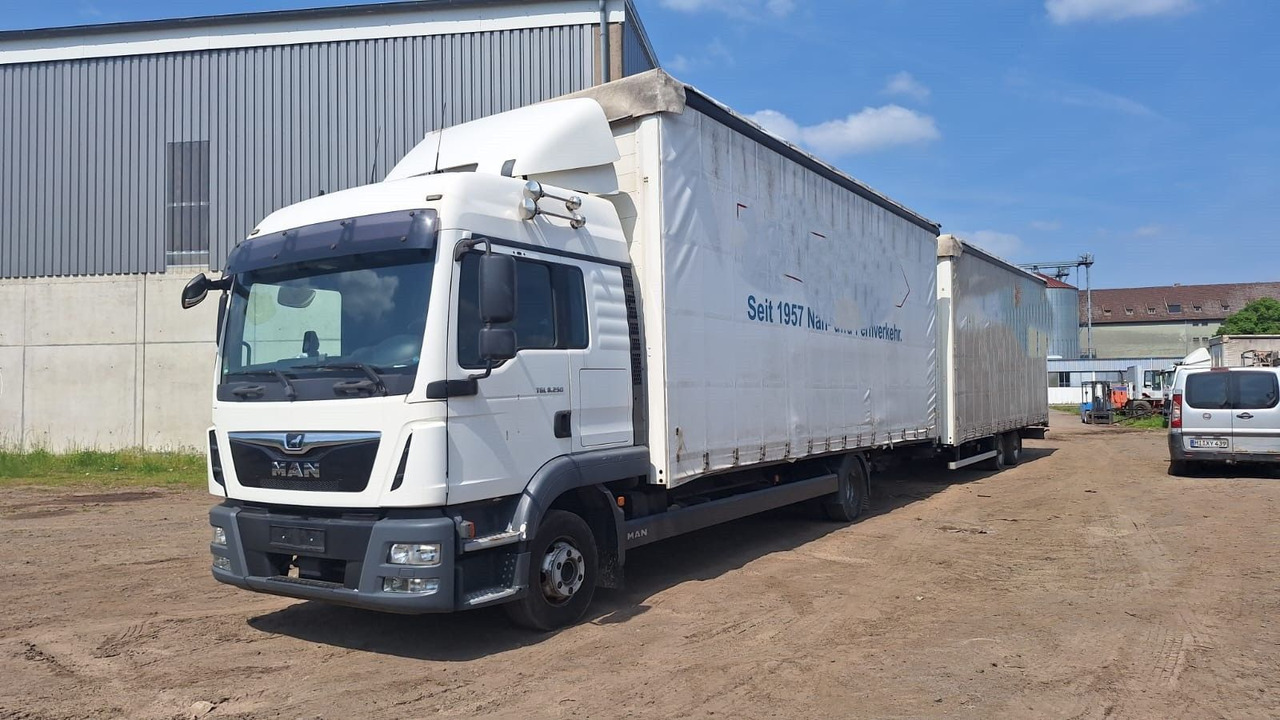 MAN TGL 8.250 Jumbo mit Anh. - Carrinha de lona: foto 1 MAN TGL 8.250 Jumbo mit Anh. - Carrinha de lona: foto 1
