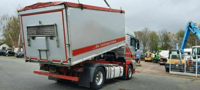 MAN TGX18.440PS Kipper - Camião basculante: foto 4 MAN TGX18.440PS Kipper - Camião basculante: foto 4