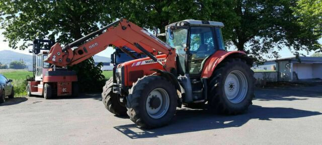 Massey Ferguson Traktor F32 6480 - Trator: foto 1 Massey Ferguson Traktor F32 6480 - Trator: foto 1