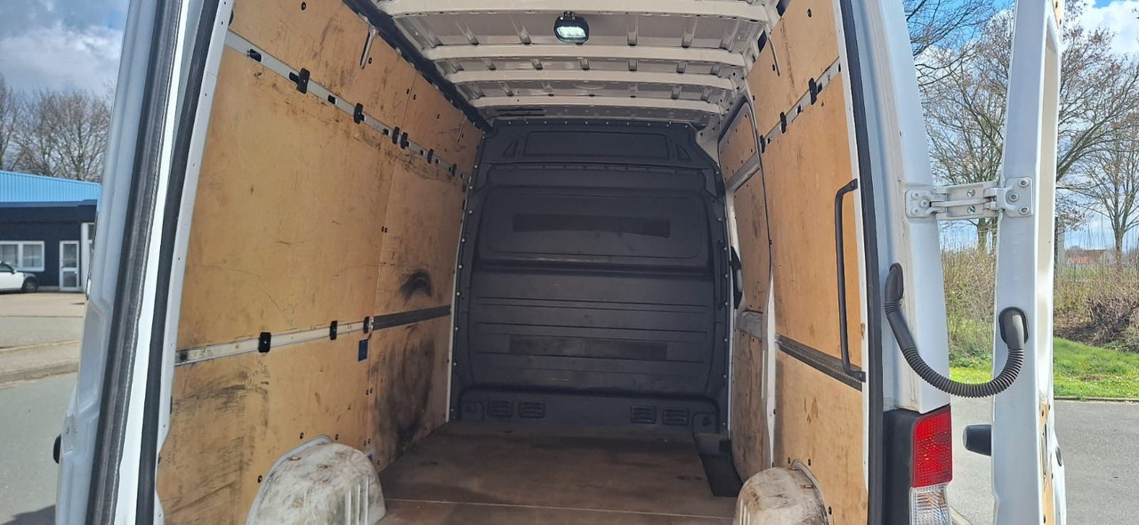Mercedes-Benz Sprinter II Kasten 216CDI Lang/Hoch - Furgão compacto: foto 5 Mercedes-Benz Sprinter II Kasten 216CDI Lang/Hoch - Furgão compacto: foto 5