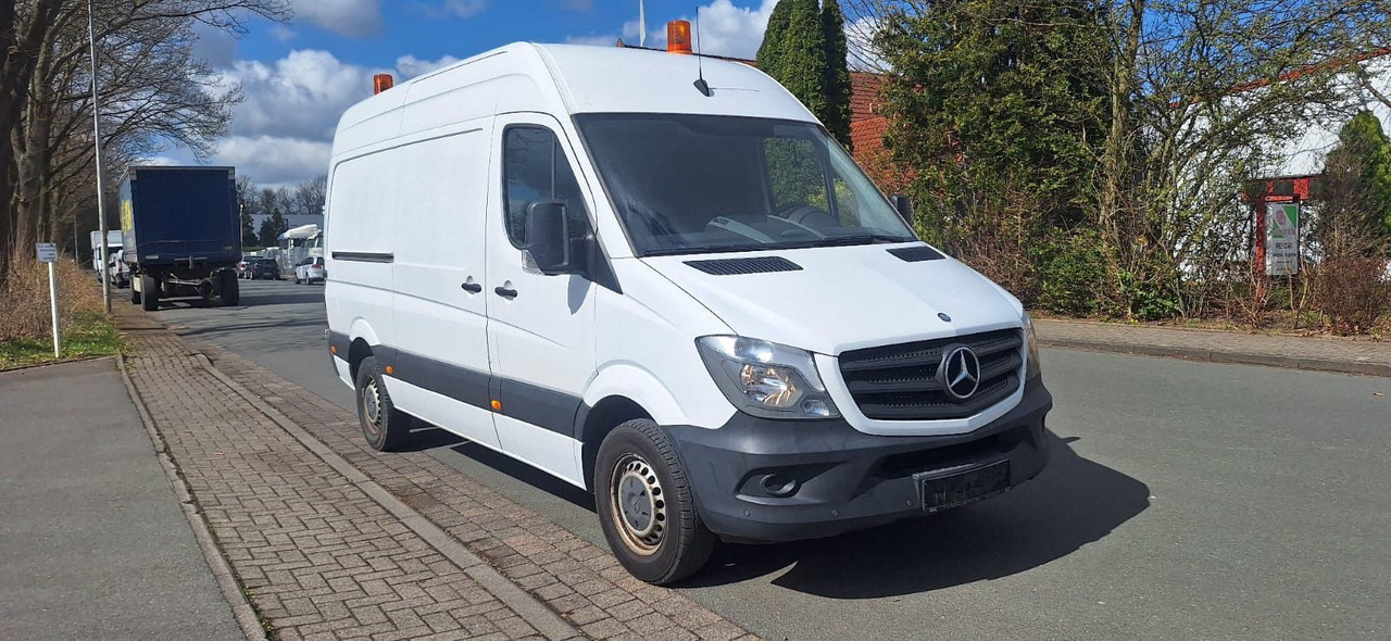 Mercedes-Benz Sprinter II Kasten 216CDI Lang/Hoch - Furgão compacto: foto 1 Mercedes-Benz Sprinter II Kasten 216CDI Lang/Hoch - Furgão compacto: foto 1