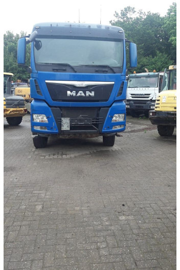MAN TGX 18.460PS 4x4 Hydrodrive - Tractor: foto 2 MAN TGX 18.460PS 4x4 Hydrodrive - Tractor: foto 2