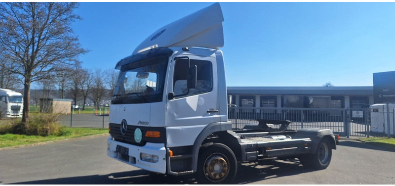 Mercedes-Benz 1328 SZM Atego - Tractor: foto 2 Mercedes-Benz 1328 SZM Atego - Tractor: foto 2