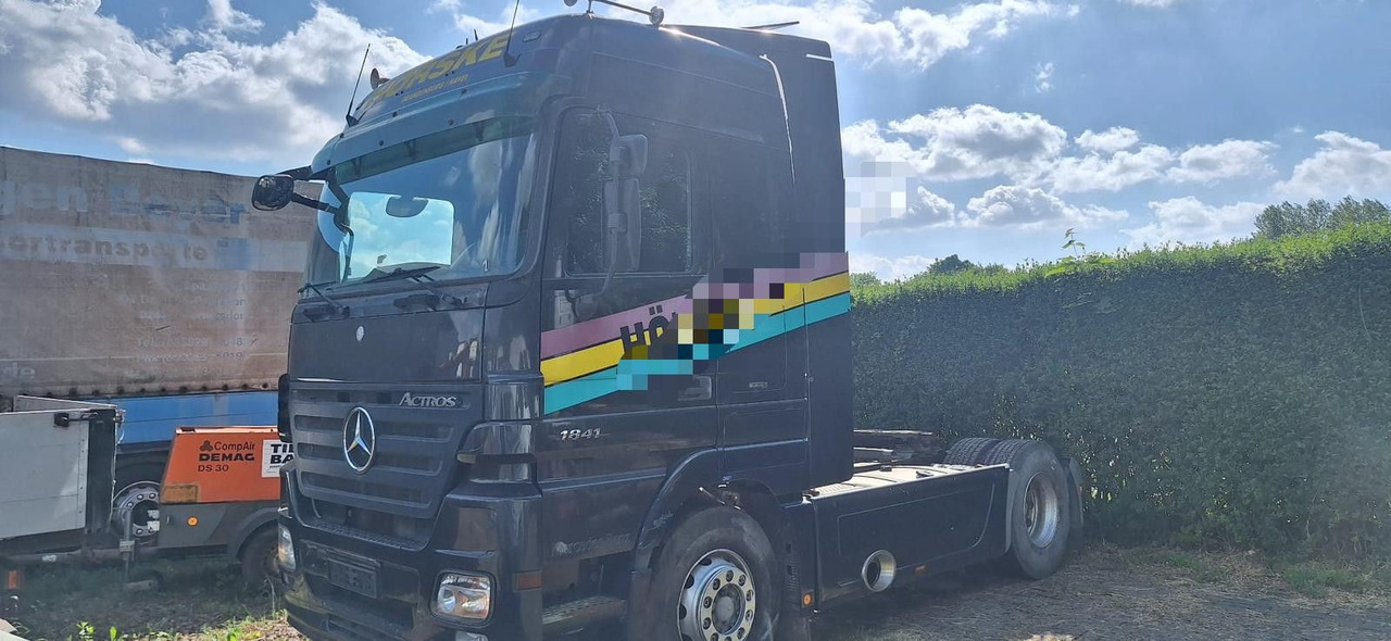 Mercedes-Benz 1841 Megaspace German Truck Euro:5 Vollausst - Tractor: foto 1 Mercedes-Benz 1841 Megaspace German Truck Euro:5 Vollausst - Tractor: foto 1