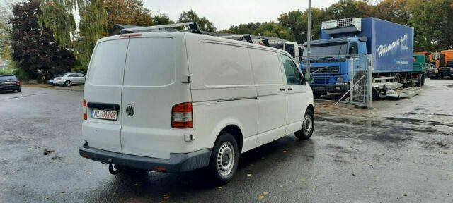Volkswagen Transporter TDI Kastenwagen Lang - Veículo comercial: foto 4 Volkswagen Transporter TDI Kastenwagen Lang - Veículo comercial: foto 4
