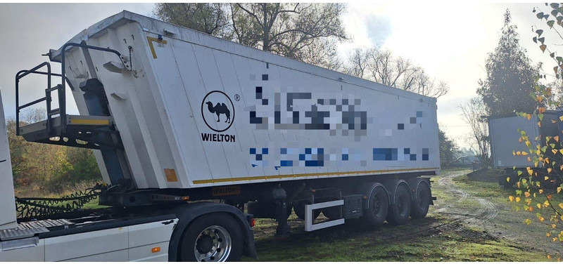 Wielton 55 Kubik Alumulde - Semi-reboque basculante: foto 1 Wielton 55 Kubik Alumulde - Semi-reboque basculante: foto 1