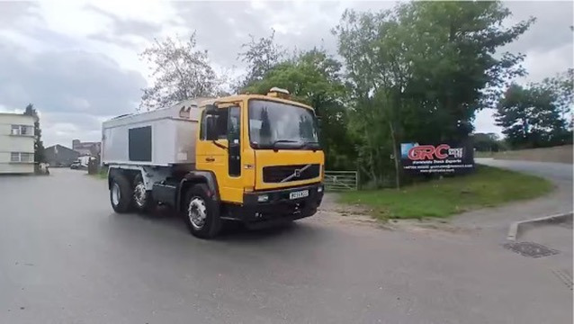 Camião basculante 2005 Volvo FL Tipper Truck: foto 8