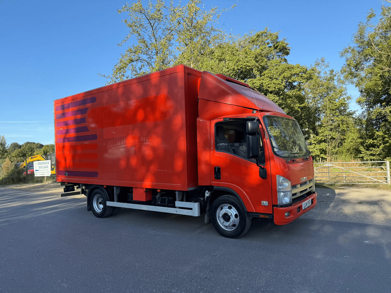 Camião frigorífico 2014 Izuzu Refrigerated Truck: foto 7