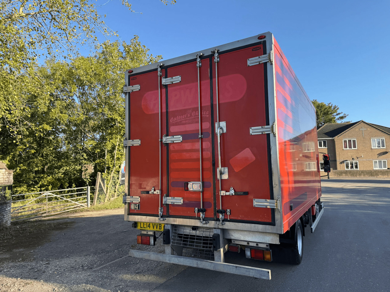 Camião frigorífico 2014 Izuzu Refrigerated Truck: foto 12