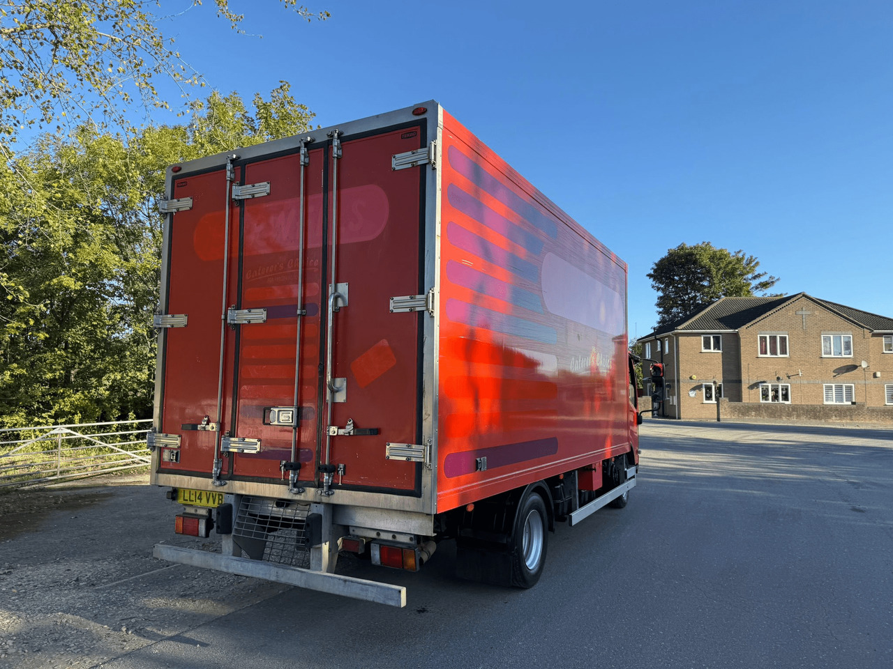 Camião frigorífico 2014 Izuzu Refrigerated Truck: foto 11
