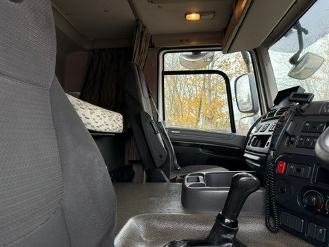 Camião de lona 2016 DAF CF 250 Curtainside Truck: foto 38