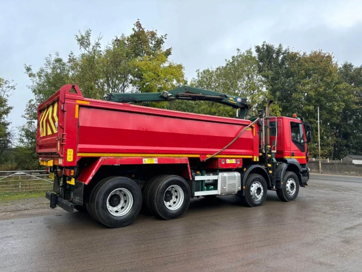 Camião basculante 2016 Iveco Trakker Tipper/Grab Truck EKF: foto 11