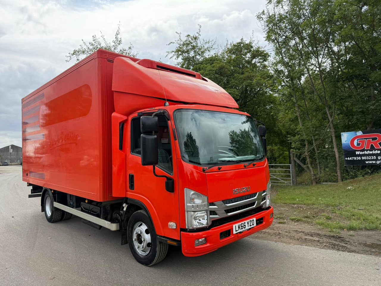 2016 Izuzu Refrigerated Truck - Camião frigorífico: foto 5 2016 Izuzu Refrigerated Truck - Camião frigorífico: foto 5