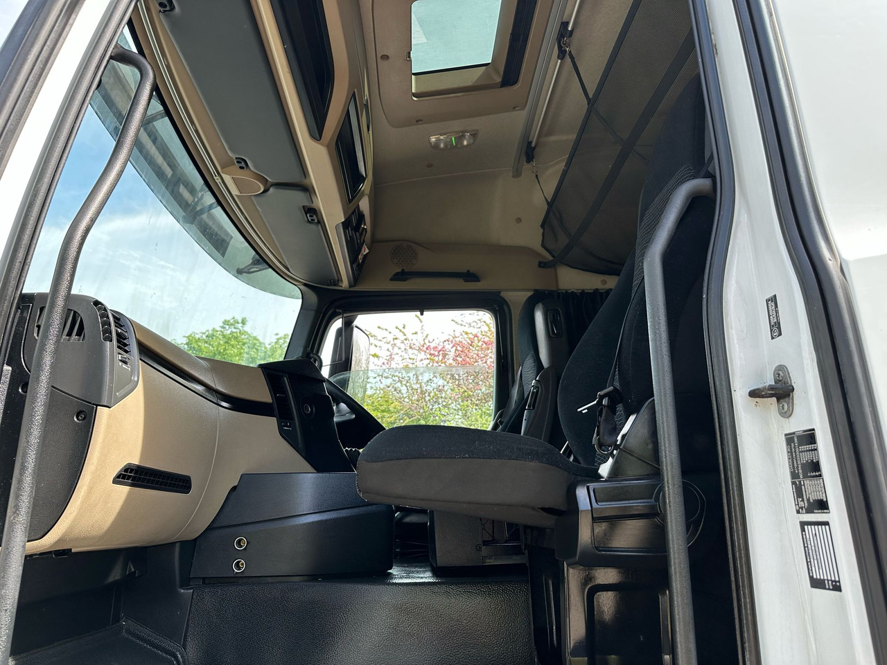 Camião de lona 2016 Mercedes Actros 2536 Curtainside Truck: foto 29