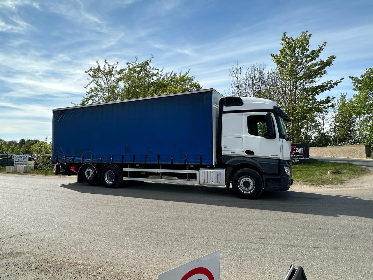 Camião de lona 2016 Mercedes Actros 2536 Curtainside Truck: foto 12