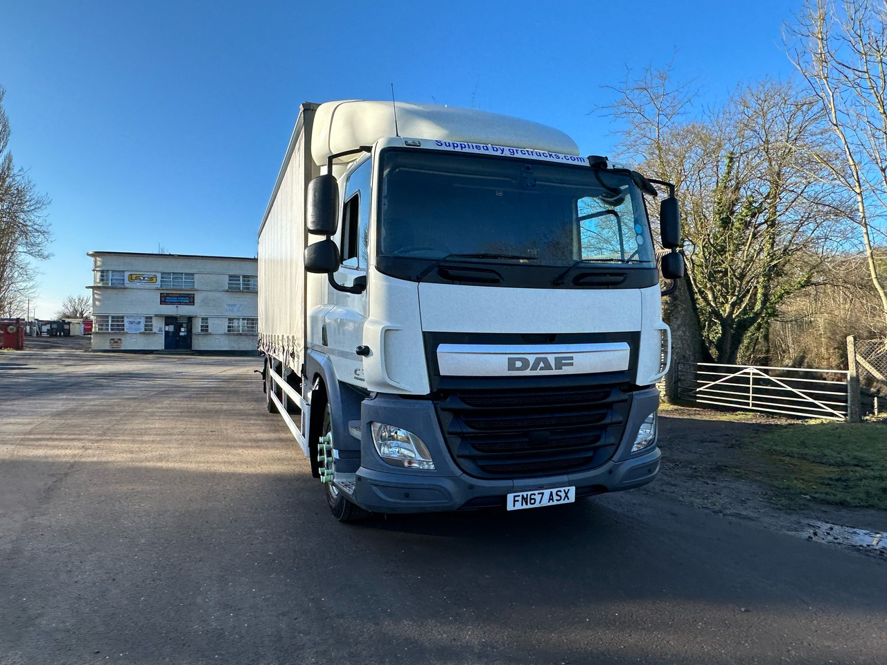 2017 DAF CF 230 Curtainsider Truck - Camião de lona: foto 3 2017 DAF CF 230 Curtainsider Truck - Camião de lona: foto 3