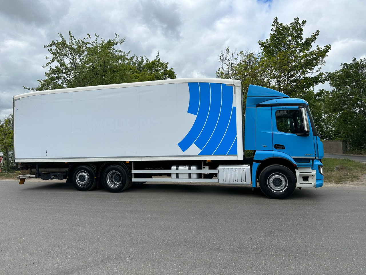 2017 Mercedes Antos 2527 Refrigerated Truck - Camião frigorífico: foto 4 2017 Mercedes Antos 2527 Refrigerated Truck - Camião frigorífico: foto 4