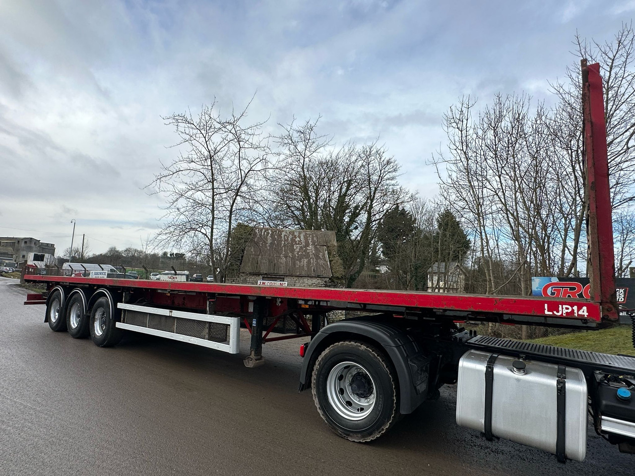 SDC triaxle Trailer - Semi-reboque plataforma/ Caixa aberta: foto 4 SDC triaxle Trailer - Semi-reboque plataforma/ Caixa aberta: foto 4