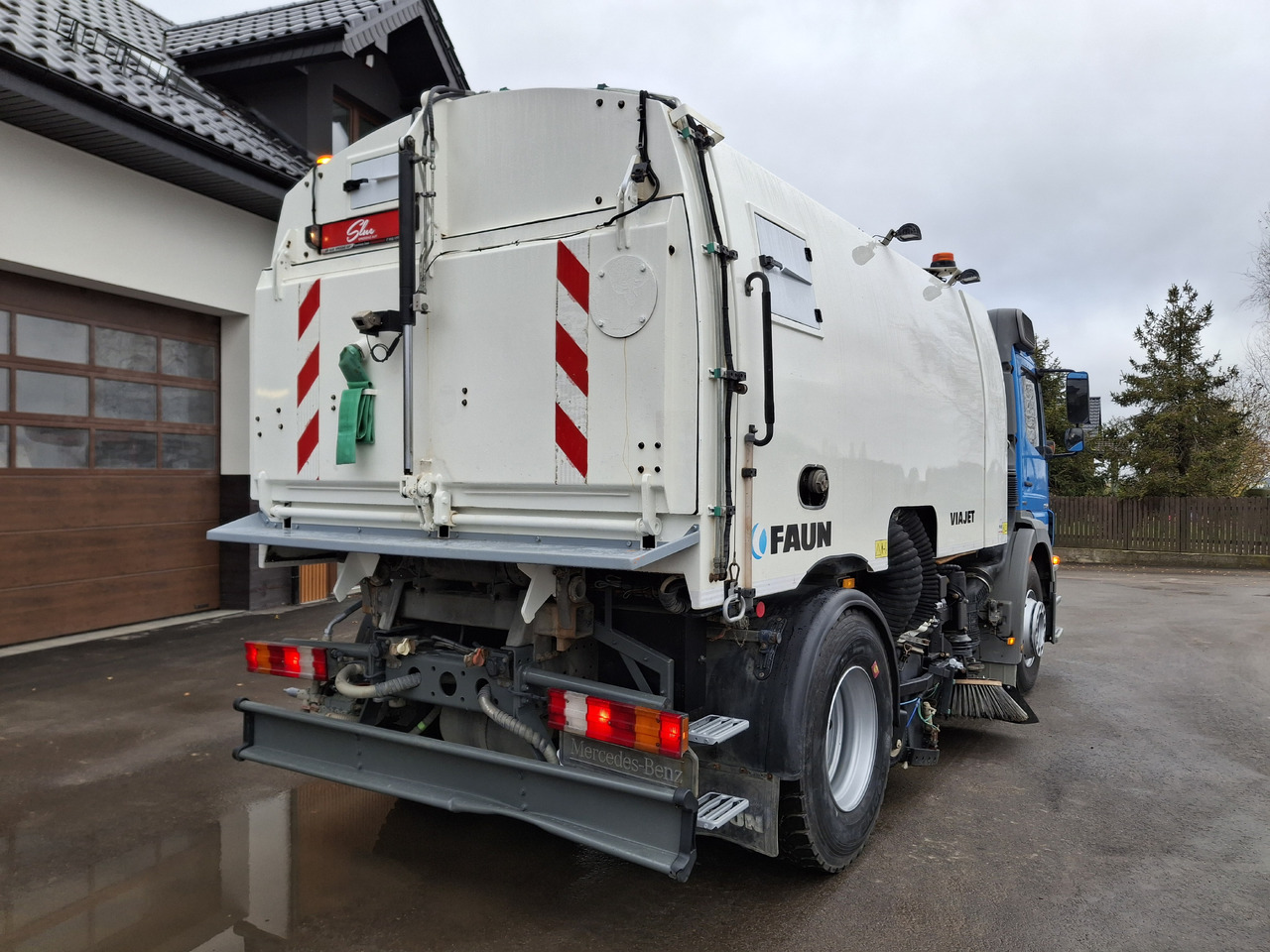 Mercedes-Benz Axor 1829 PM10 Zamiatarka Kehrmaschine FAUN - Varredora urbana: foto 5 Mercedes-Benz Axor 1829 PM10 Zamiatarka Kehrmaschine FAUN - Varredora urbana: foto 5