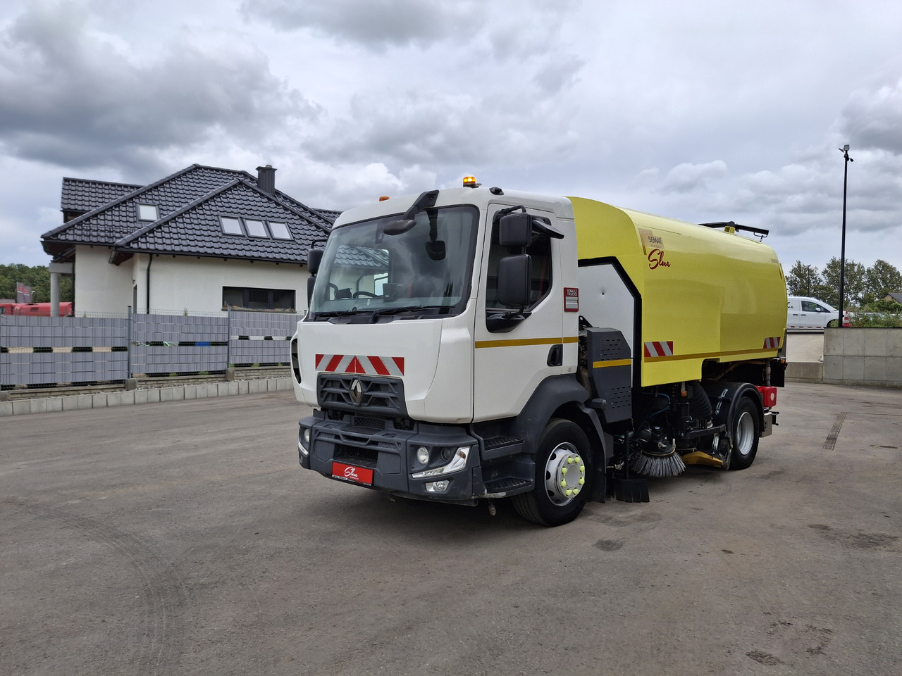 RENAULT D16 Zamiatarka Kehrmaschine SEMAT Zoeller FAUN Karcher Szczotki L/R Hydrostat Euro 6 PM10 Rura Do Liści - Varredora urbana: foto 3 RENAULT D16 Zamiatarka Kehrmaschine SEMAT Zoeller FAUN Karcher Szczotki L/R Hydrostat Euro 6 PM10 Rura Do Liści - Varredora urbana: foto 3