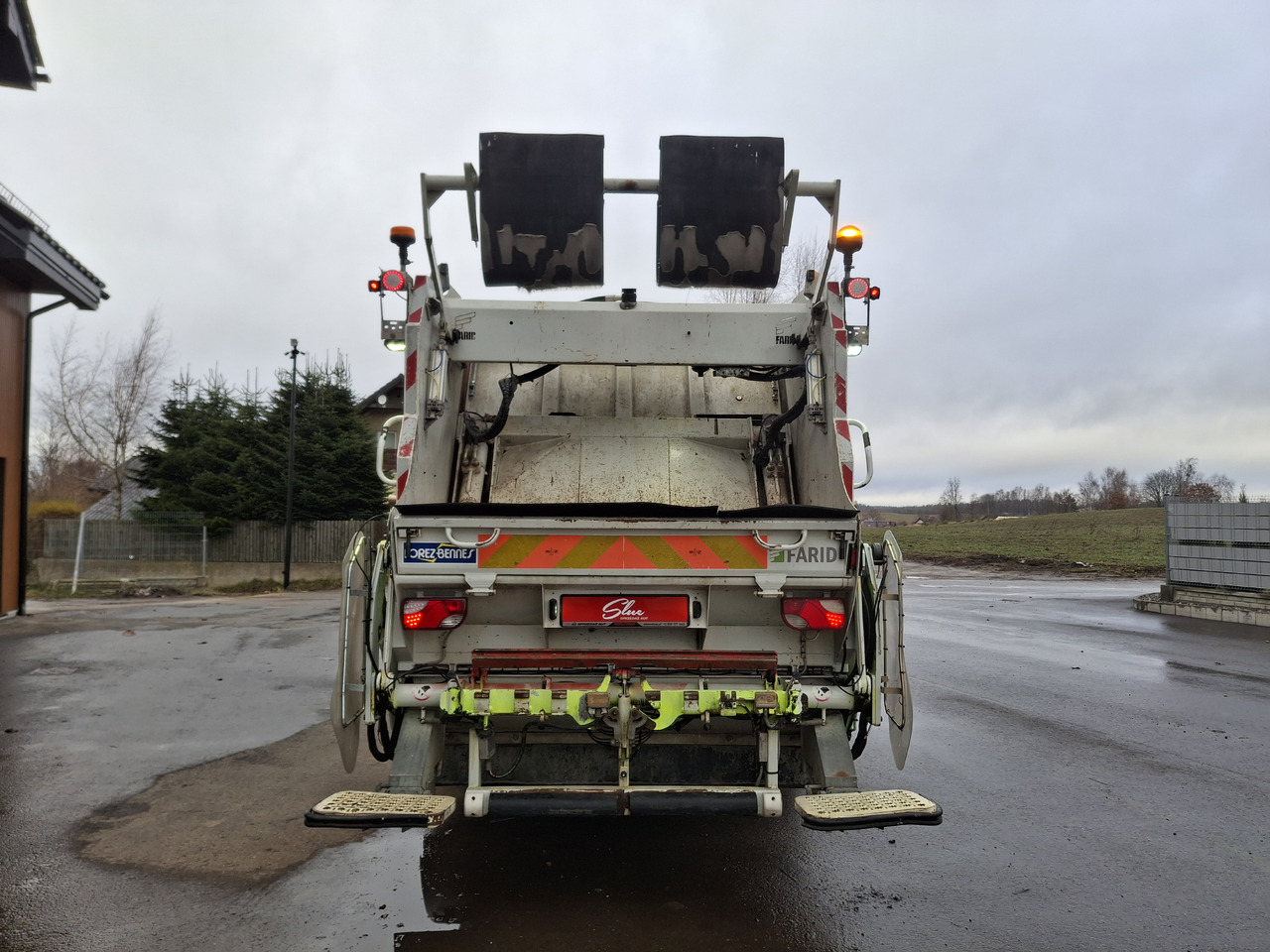 Renault D12 Truck Śmieciarka Müllwagen Garbage Truck FARID Euro 6 - Caminhão de lixo: foto 4 Renault D12 Truck Śmieciarka Müllwagen Garbage Truck FARID Euro 6 - Caminhão de lixo: foto 4