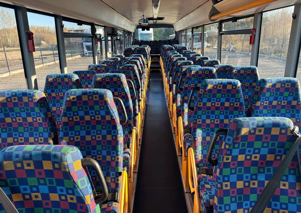 Ônibus suburbano Irisbus Recreo: foto 12
