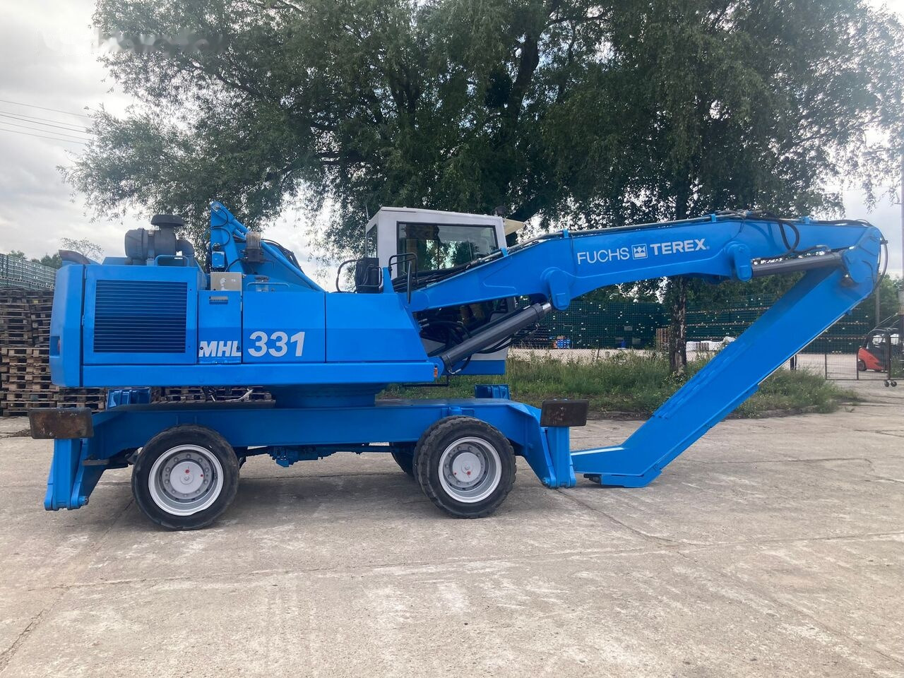 Manipulador de material Fuchs MHL 331 C with Generator: foto 11