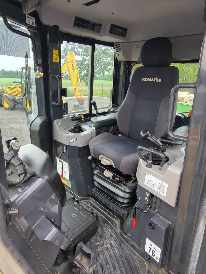 Komatsu D 51 EXi/PXi-24 - Buldôzer: foto 5 Komatsu D 51 EXi/PXi-24 - Buldôzer: foto 5