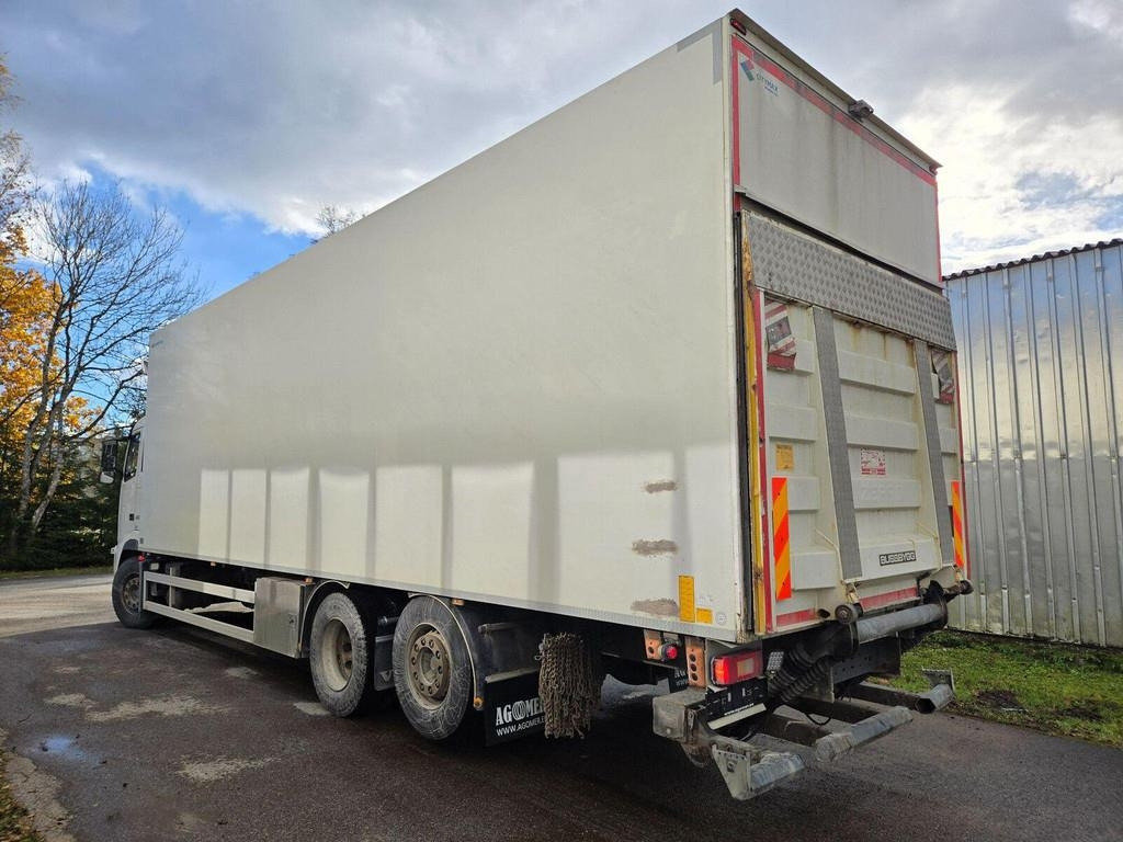 Volvo FH460 6X2 CARRIER 1050 - Camião frigorífico: foto 2 Volvo FH460 6X2 CARRIER 1050 - Camião frigorífico: foto 2