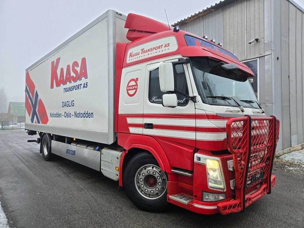 Volvo FM370 4X2 SIDEOPENING - Camião furgão: foto 5 Volvo FM370 4X2 SIDEOPENING - Camião furgão: foto 5