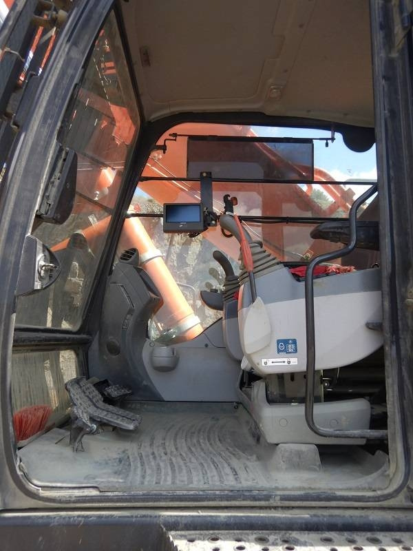 Escavadora de rastos Hitachi ZX 530 LC H-6: foto 9