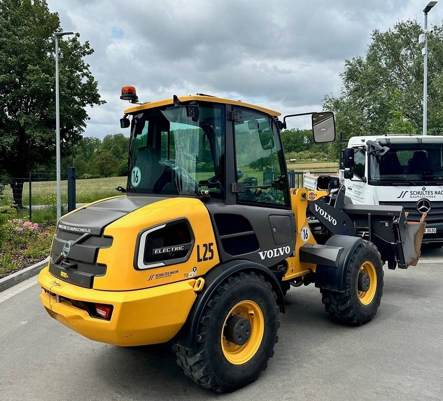 Volvo L 25 Electric - Pá carregadora de rodas: foto 3 Volvo L 25 Electric - Pá carregadora de rodas: foto 3