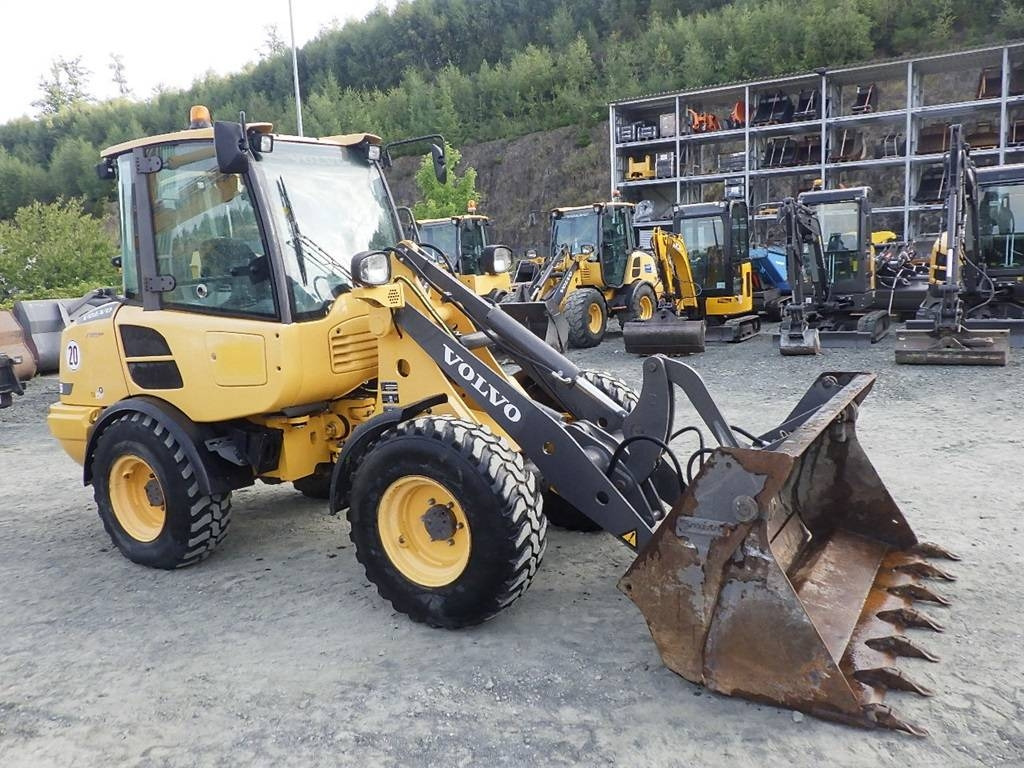 Volvo L 25 F - Pá carregadora de rodas: foto 3 Volvo L 25 F - Pá carregadora de rodas: foto 3