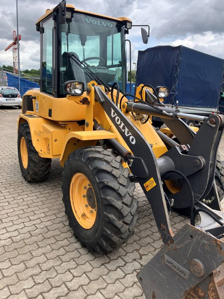 Volvo L 30 G - Pá carregadora de rodas: foto 3 Volvo L 30 G - Pá carregadora de rodas: foto 3