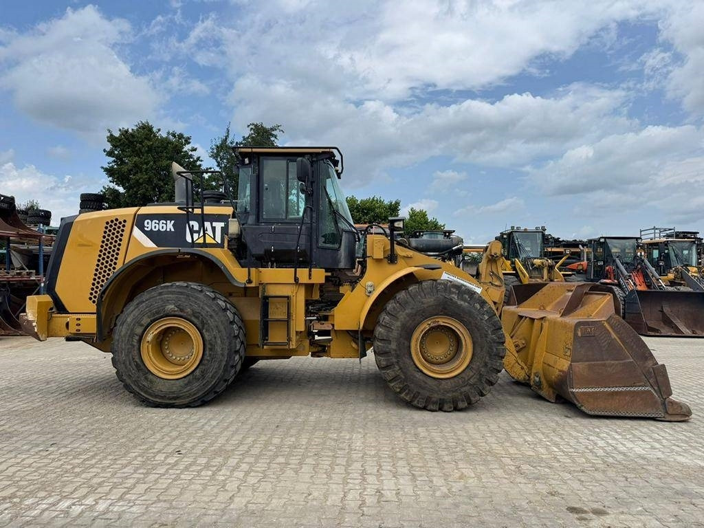 Pá carregadora de rodas CAT 966 K: foto 6